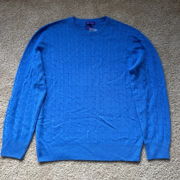 Alan Flusser 100% cashmere Blue Crewneck Sweater